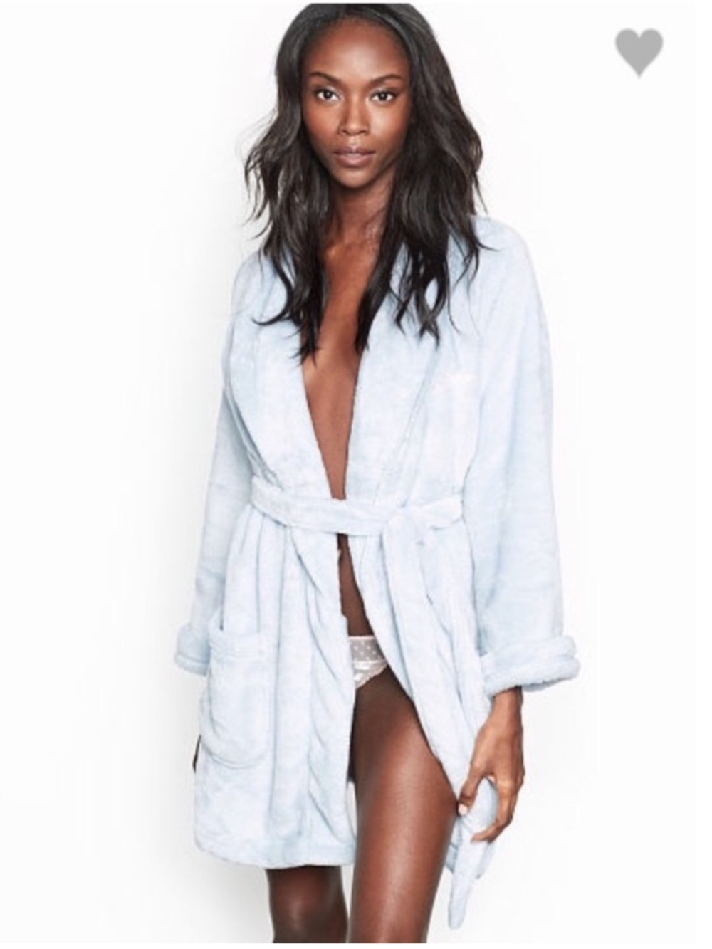 Victoria Secret Cozy Plush Short
Robe